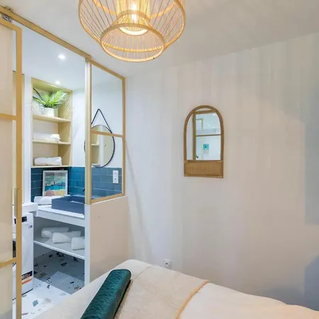 La Belle Verriere- Hyper Centre, Tele Connectee, Balcon, Wifi * Mont-de-Marsan