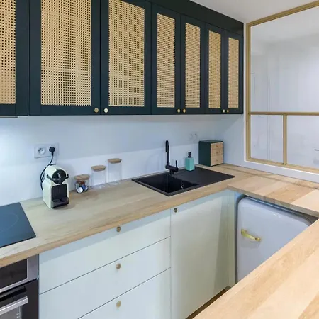 La Belle Verriere- Hyper Centre, Tele Connectee, Balcon, Wifi *